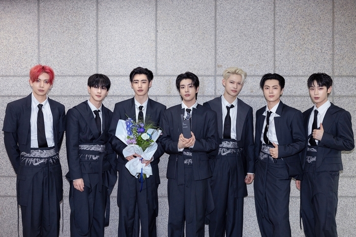 Enhypen enters Billboard 200 at No. 3 with 6th EP - The Korea Herald