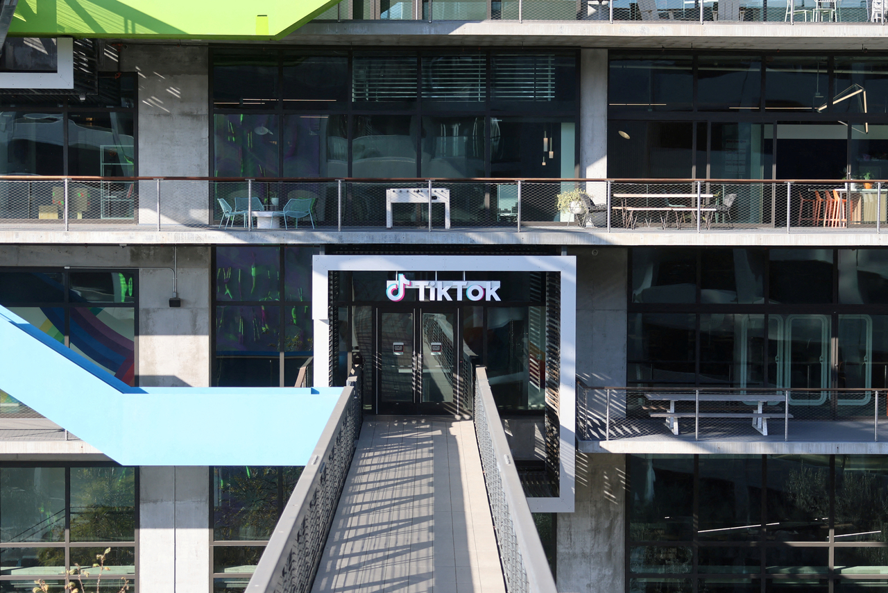 A logo is displayed over a door at the US headquarters of the social media company TikTok in Culver City, California, Jan. 17.   Reuters-Yonhap