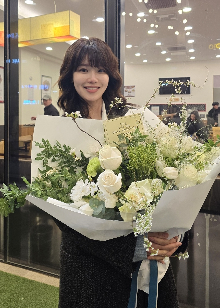 [사진 = 사람엔터테인먼트, tvN]