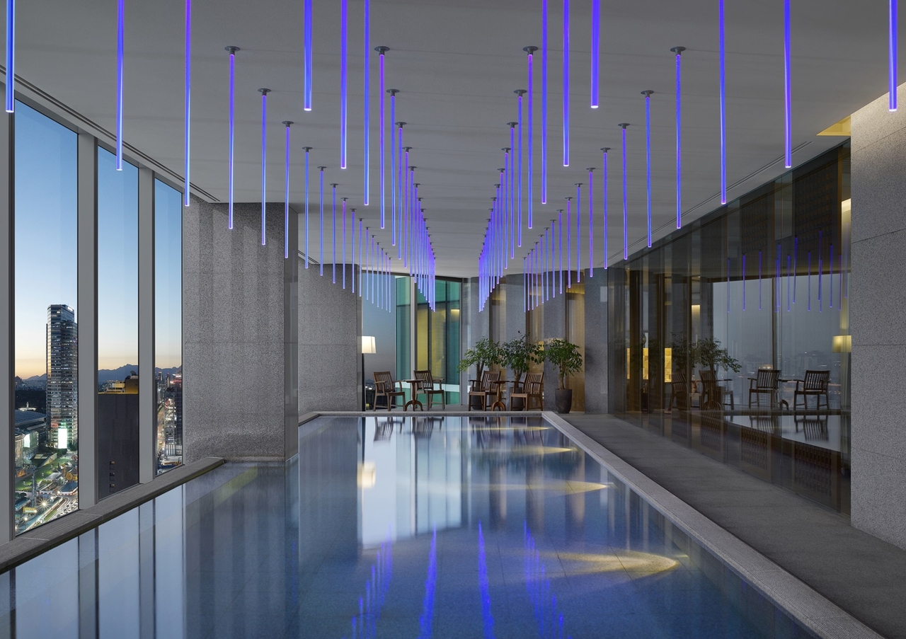 Indoor pool (Park Hyatt Seoul)