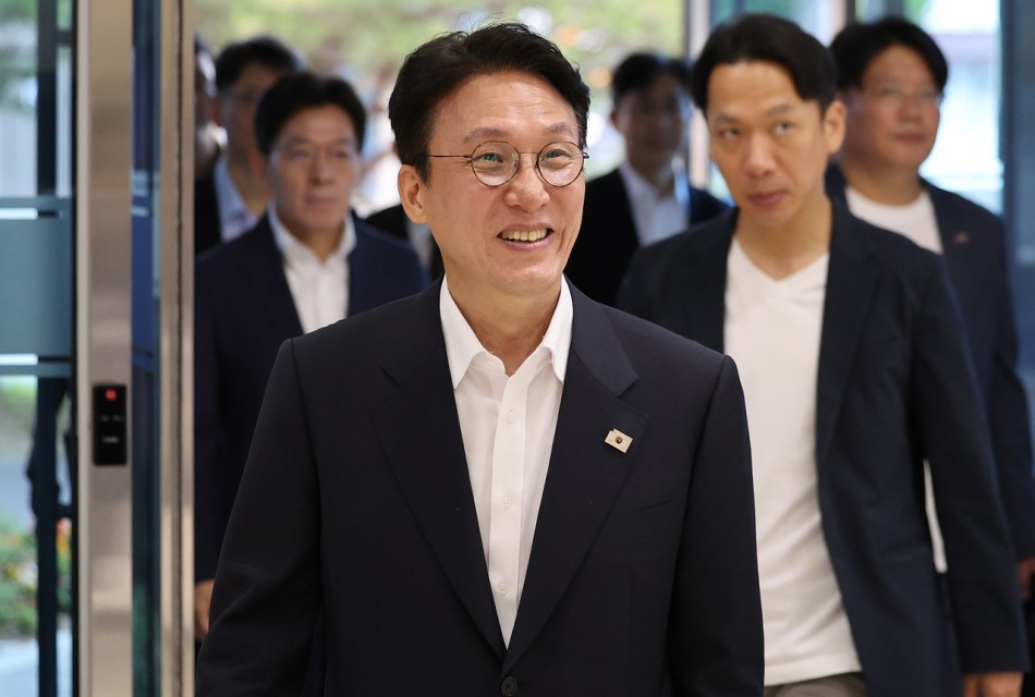 국힘 “김민석, 석사논문서 탈북자를 배반자로 표현…사과해야”