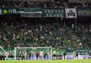 K-League to lift 26-year-old ban on foreign goalkeepers