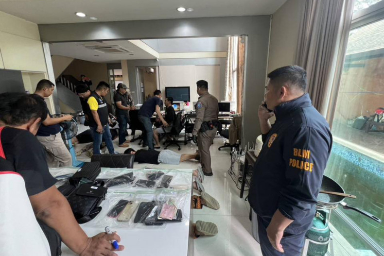 Police in Thailand arrest 21 people, 20 South Korean nationals and one Chinese national, in connection with an alleged online romance scam in Thailand on Saturday. (Facebook)
