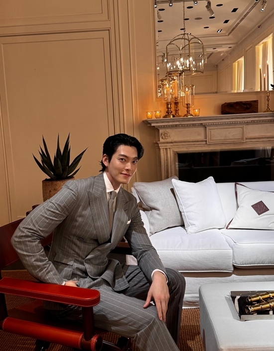 사진=김우빈 채널