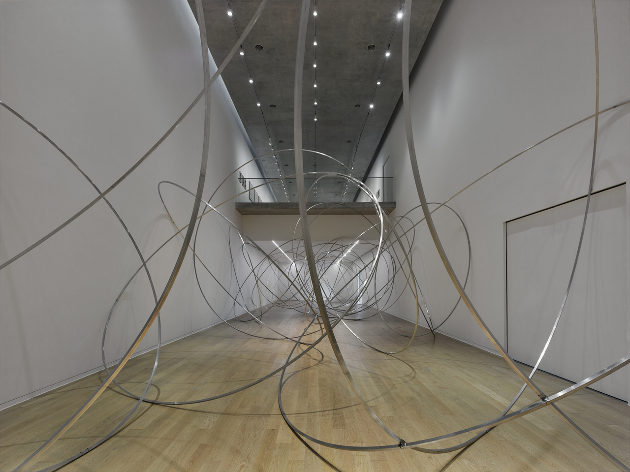 An installation view of "Orbit Field II" by Antony Gormley at Museum San (Courtesy of the artist, museum)