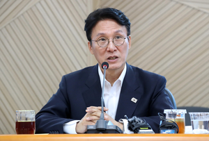 이런 정치