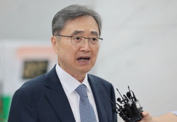 李정부 1기 외교안보라인 완성…64년 만에 ‘문민 국방시대’ [이런정치]