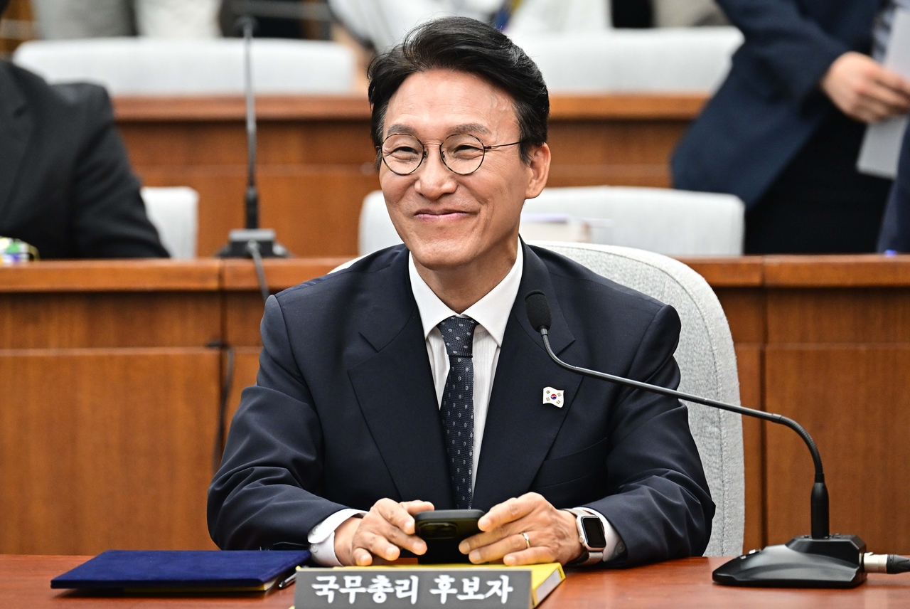 김민석 국무총리 후보자가 24일 오전 서울 여의도 국회에서 열린 인사청문회에 출석해 자리에 앉아있다. hulk 토토사이트 기자