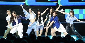 [포토]유스피어, ‘ZOOM’ 청량한 무대