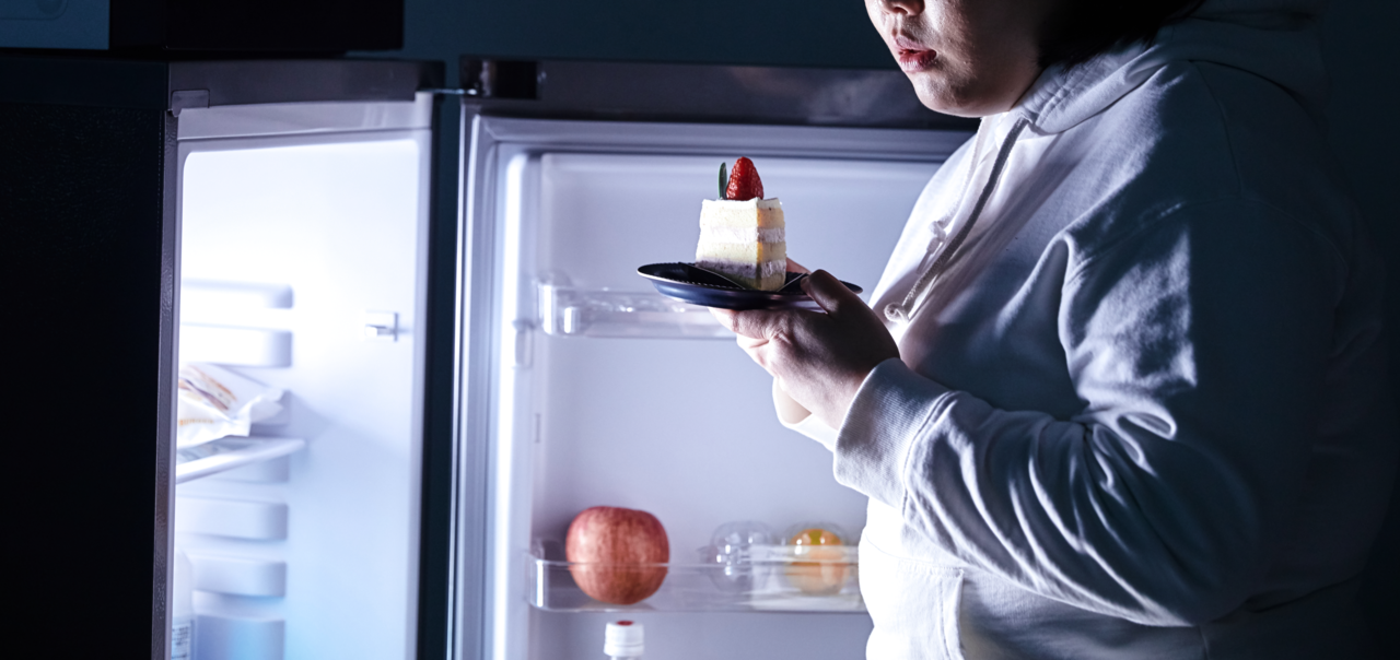 Late-night snack attacks? Your brain might be the culprit
