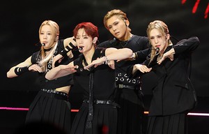 [포토]엑스러브, 포스가 남달라