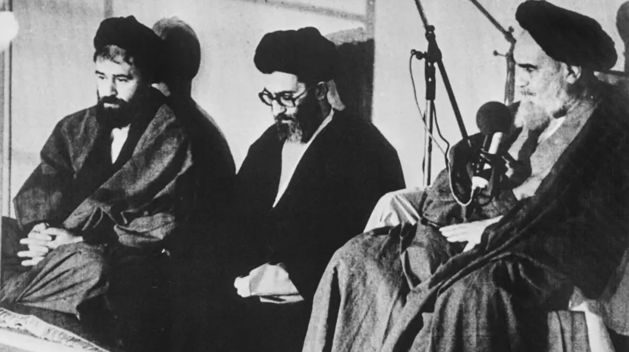하메네이가 토토사이트 로그인 대통령을 역임하던 시절 사진. 하메네이는 1981년부터 1989년까지 토토사이트 로그인의 대통령이었다. [게티이미지]