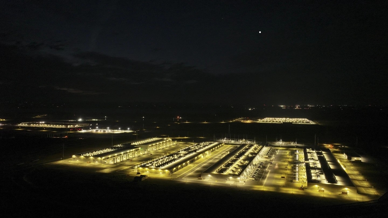 Amazon Web Services data center lights up the night on Thusday, Aug. 22, 2024 in Broadman, Ore. [AP]