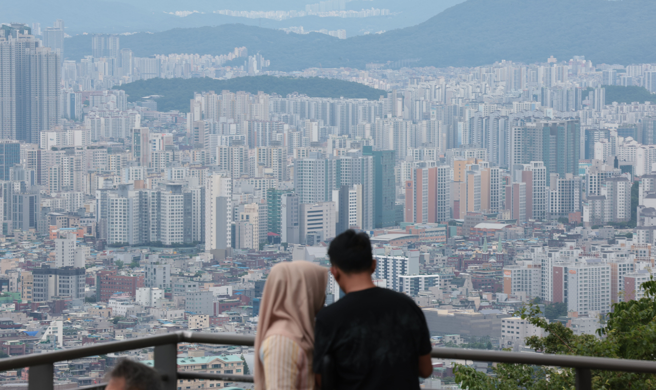 서울 시내 아파트. [연합]