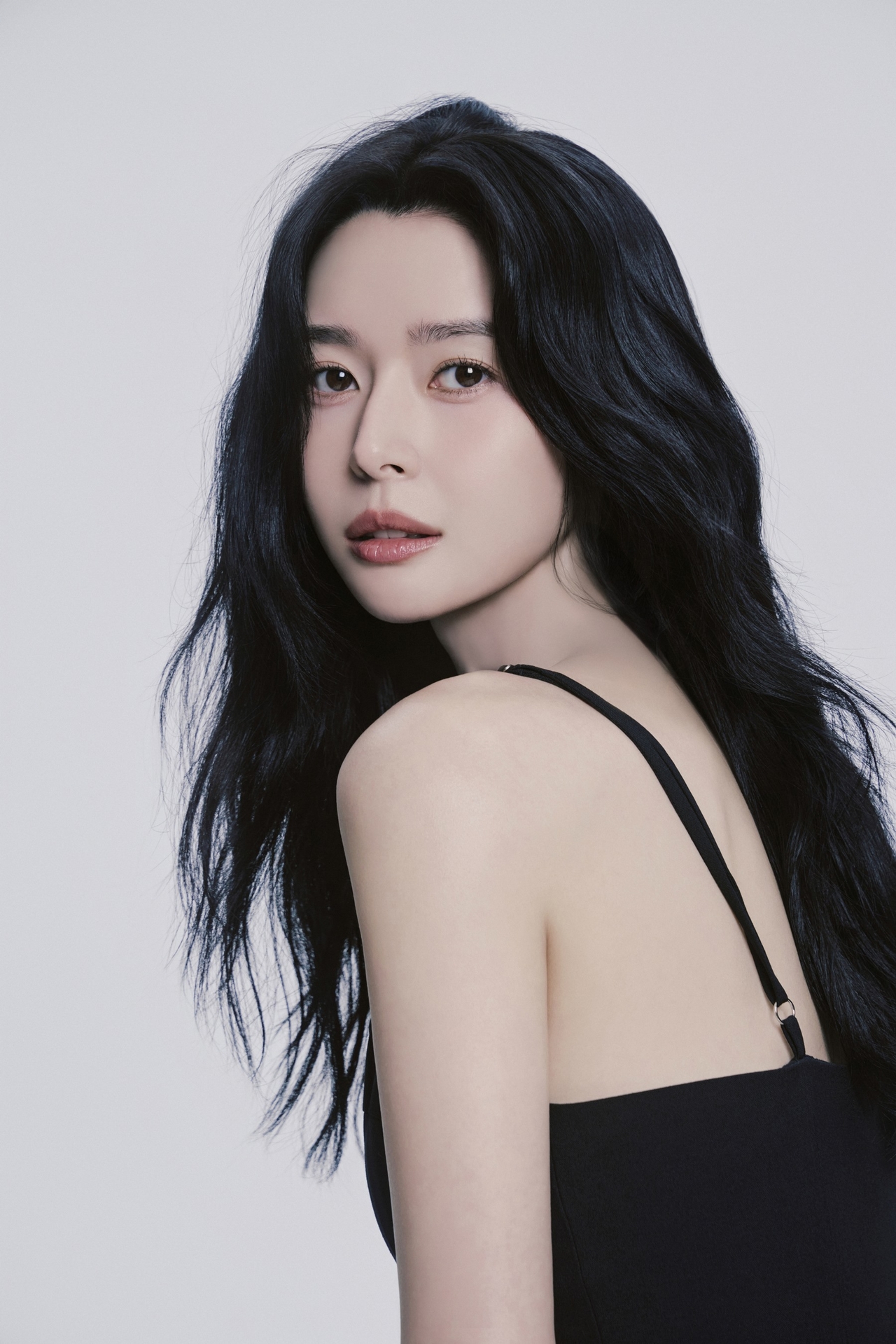 <사진설명: 배우 권나라 프로필. (사진제공: 써브라임)>