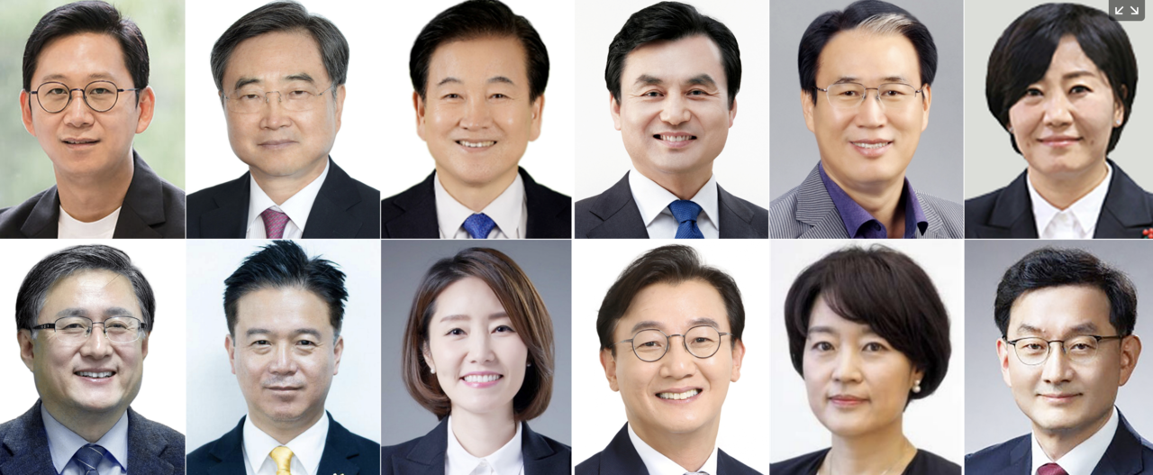 대통령실은 23일 강훈식 대통령비서실장의 브리핑을 통해 이재명 대통령의 토토사이트 마루한급 내각 인선을 발표했다. 윗줄 왼쪽부터 배경훈 과학기술정보통신부 토토사이트 마루한 후보자, 조현 외교부 토토사이트 마루한 후보자, 정동영 통일부 토토사이트 마루한 후보자, 안규백 국방부 토토사이트 마루한 후보자, 권오을 국가보훈부 토토사이트 마루한 후보자, 유임된 송미령 농림축산식품부 토토사이트 마루한. 아래 줄 왼쪽부터 김성환 환경부 토토사이트 마루한 후보자, 김영훈 고용노동부 토토사이트 마루한 후보자, 강선우 여성가족부 토토사이트 마루한 후보자, 전재수 해양수산부 토토사이트 마루한 후보자, 한성숙 중소벤처기업부 토토사이트 마루한 후보자, 국무조정실장에 임명된 윤창렬 LG글로벌 전략개발원장.