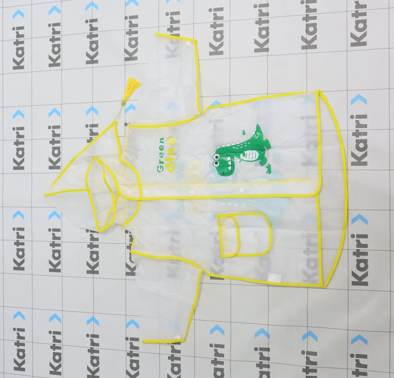 This photo shows a raincoat that was found to contain toxic substances and ruled unsuitable for sale in the Seoul city government's safety inspection. (Seoul Metropolitan Government)