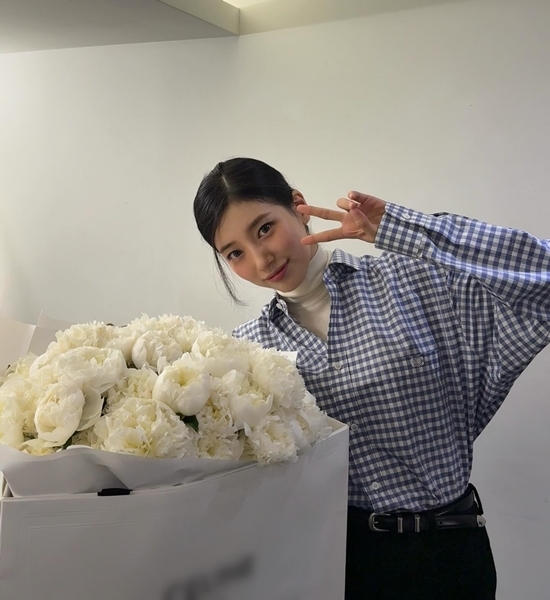 사진=수지 채널