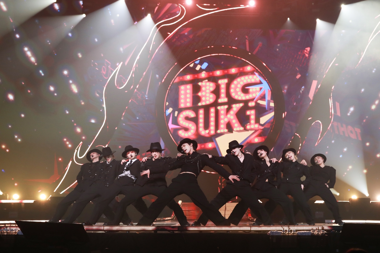 Japanese boy band &Team performs during the "2025 &Team Concert Tour 'Awaken the Bloodline' in Seoul" at Jamsil Indoor Stadium in Songpa-gu, June 7. (Hybe)