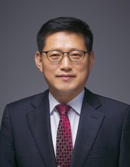 [쪽티비 스포츠토토광장]노년의 용기, 사회의 거울이 되다