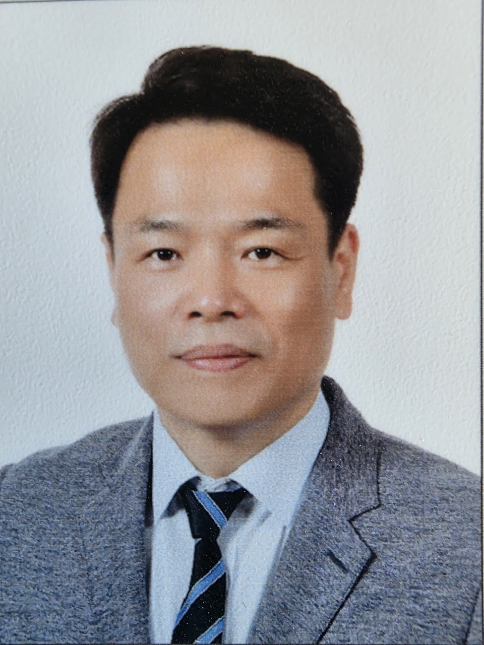배 상 업· 前 법무부 출입국⋅외국인정책본부장>