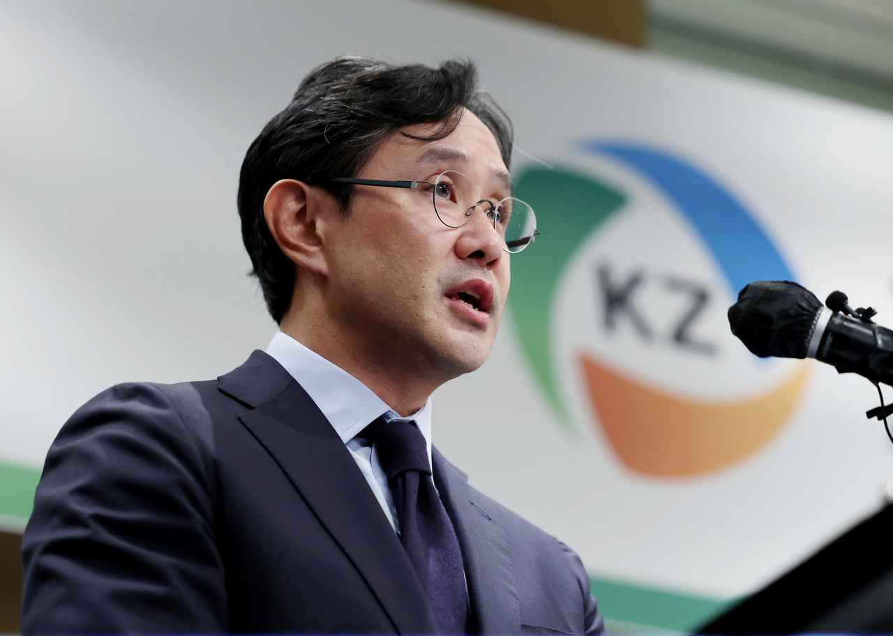 Korea Zinc Chair Choi Yun-beom speaks at a press conference in Seoul on Oct. 2, 2024. (Newsis)