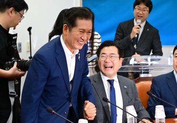 박찬대 “9월 완수” 정청래 “반격 불허”…검찰개혁 토론회 찾은 與당권주자들