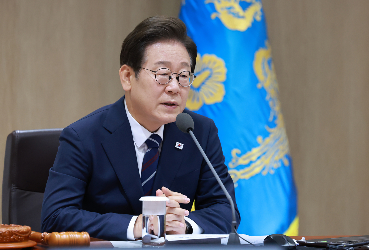 이재명 대통령이 1일 서울 용산 프랑스 토토사이트 청사에서 열린 국무회의에서 발언하고 있다. [연합]