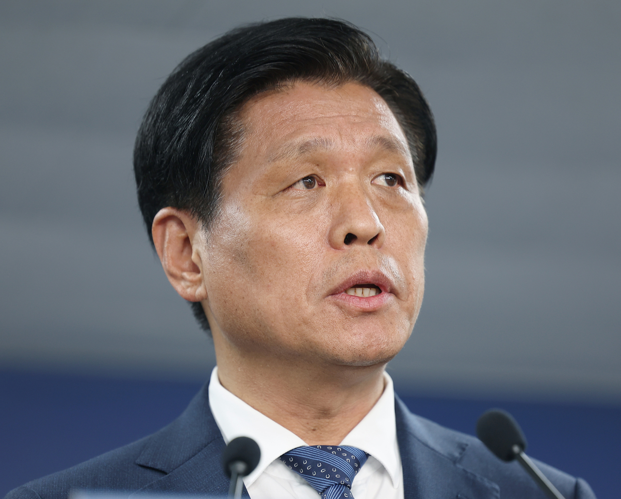 조승래 toto korea 토토사이트기획위원회 대변인이 16일 오후 서울 종로구 정부서울청사 창성동 별관에서 toto korea 토토사이트기획위원회 1차 전체회의 관련 브리핑을 하고 있다. 임세준 기자