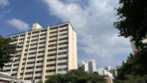 “월급 똑같은데 대출은 막혔다” 강남 조합원들, 4억 깎아 급매 던진다 [부동산360]