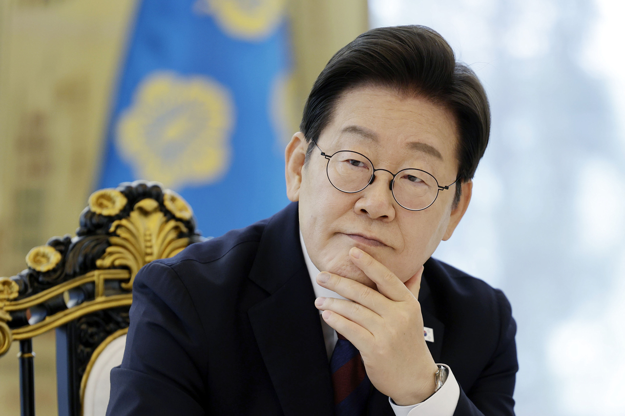President Lee Jae Myung attends a luncheon at his official residence in Seoul on Thursday. (Yonhap)