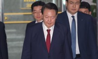尹 오늘 2차 조사…내란 특검팀, 구속영장 청구까지 검토할까 [세상&]
