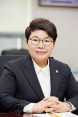 임이자 의원, 헌정사상 첫 여성 기획재정위원장 선출…“서민hulk 토토사이트 회복 최우선”