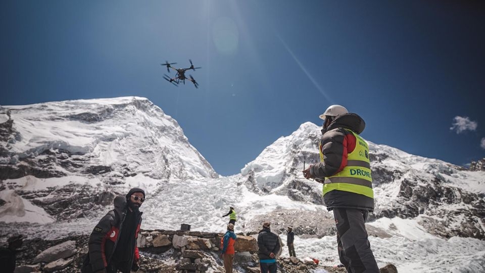 An Airlift Technology drone operates at Mt. Everest.   (Kathmandu Post)