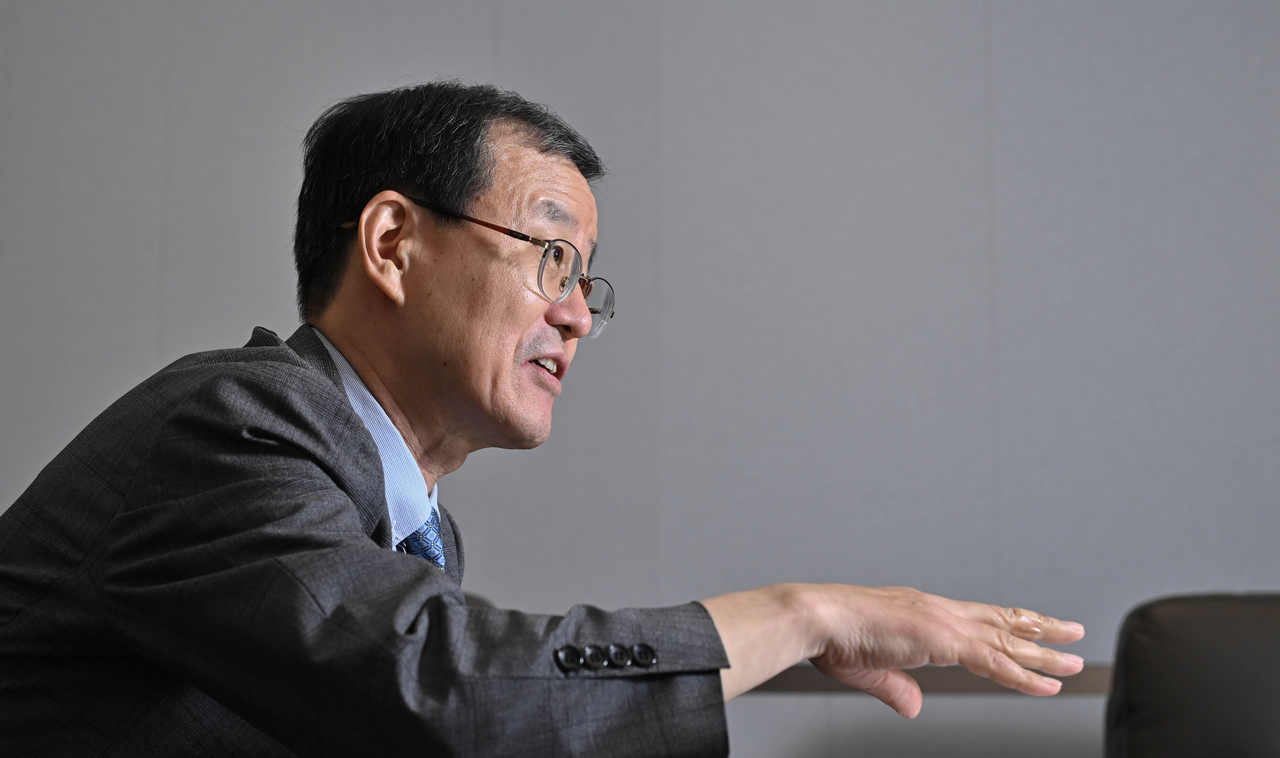 한만희 토토사이트 해킹 신고 회장이 30일 오후 서울 중구 토토사이트 해킹 신고 회의실에서 헤럴드경제와 인터뷰를 하고 있다. 임세준 기자