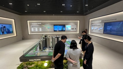 [르포] “시세차익 적어도 10억” 대출규제 피한 ‘로또청약’  성수 ‘오티에르 포레’ [부동산360]