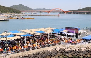 마량놀초시장,상반기 흥행 대박!주말마다 ‘불새통’