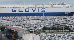 Korea pushes for exemption from US fee on foreign-built vehicle carriers