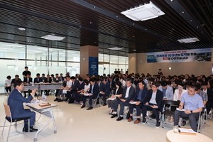 이강덕 포항시장, 미래 100년 준비… 지속 가능한 성장 기반 마련 전력