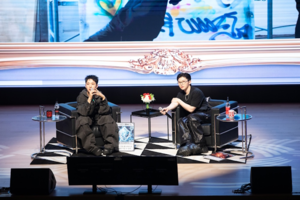 Seventeen’s Hoshi, Woozi to enlist in September