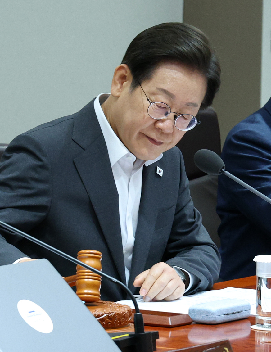 President Lee Jae Myung convenes a Cabinet meeting Tuesday at the presidential office in Yongsan, central Seoul. Yonhap