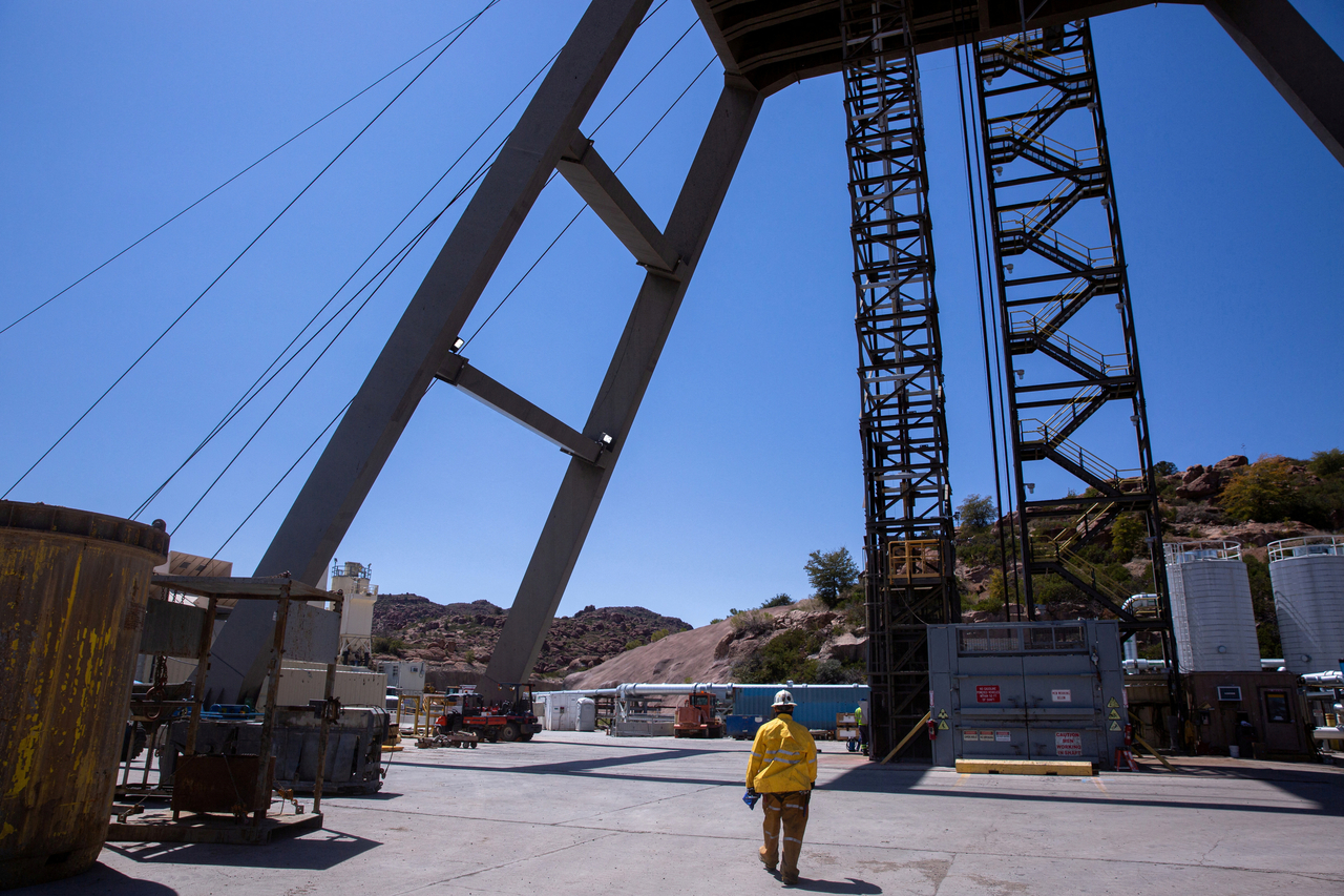 A mine worker walks toward the mine shaft at the Resolution Copper exploratory mine shaft 10 facility in Superior, Arizona, March 30, 2021.   Reuters-Yonhap