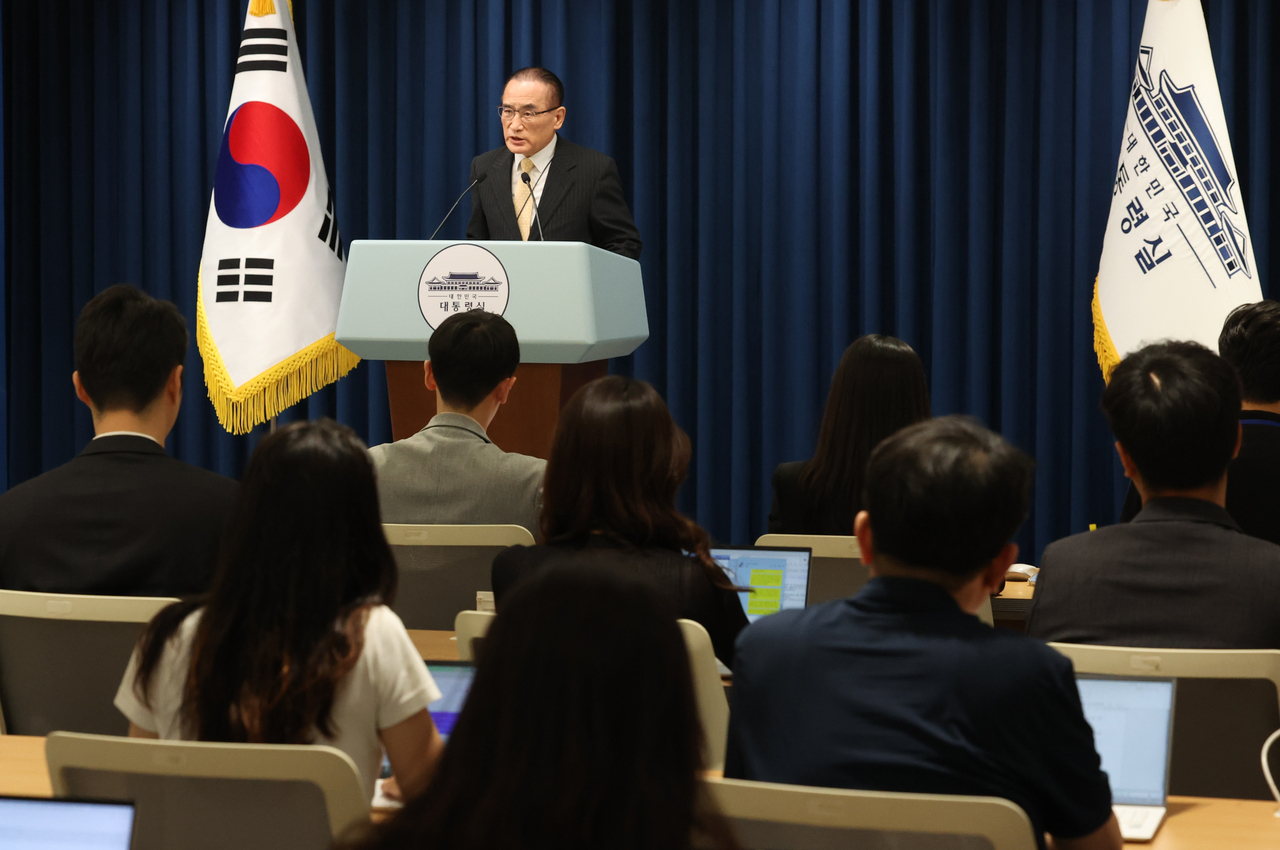 미국에서 귀국한 위성락 국가안보토토사이트 슈퍼맨이 9일 용산 대통령실에서 방미 결과에 관해 브리핑하고 있다. [연합]