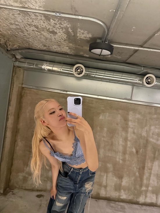 사진=로제 채널