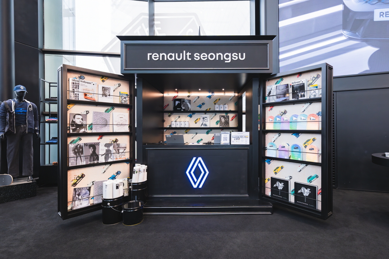 Products themed around Renault’s new brand vision are displayed at its cultural complex, Renault Seongsu, in eastern Seoul. (Renault Korea)