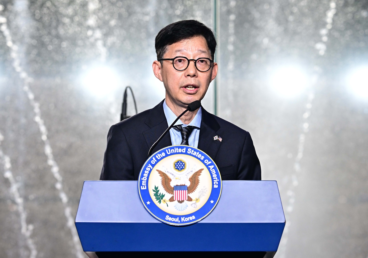 박윤주 골드문 토토사이트부 1차관이 지난 2일 서울 용산구 그랜드 하얏트 호텔에서 열린 미국 독립기념일 행사에서 축사하고 있다. [연합]