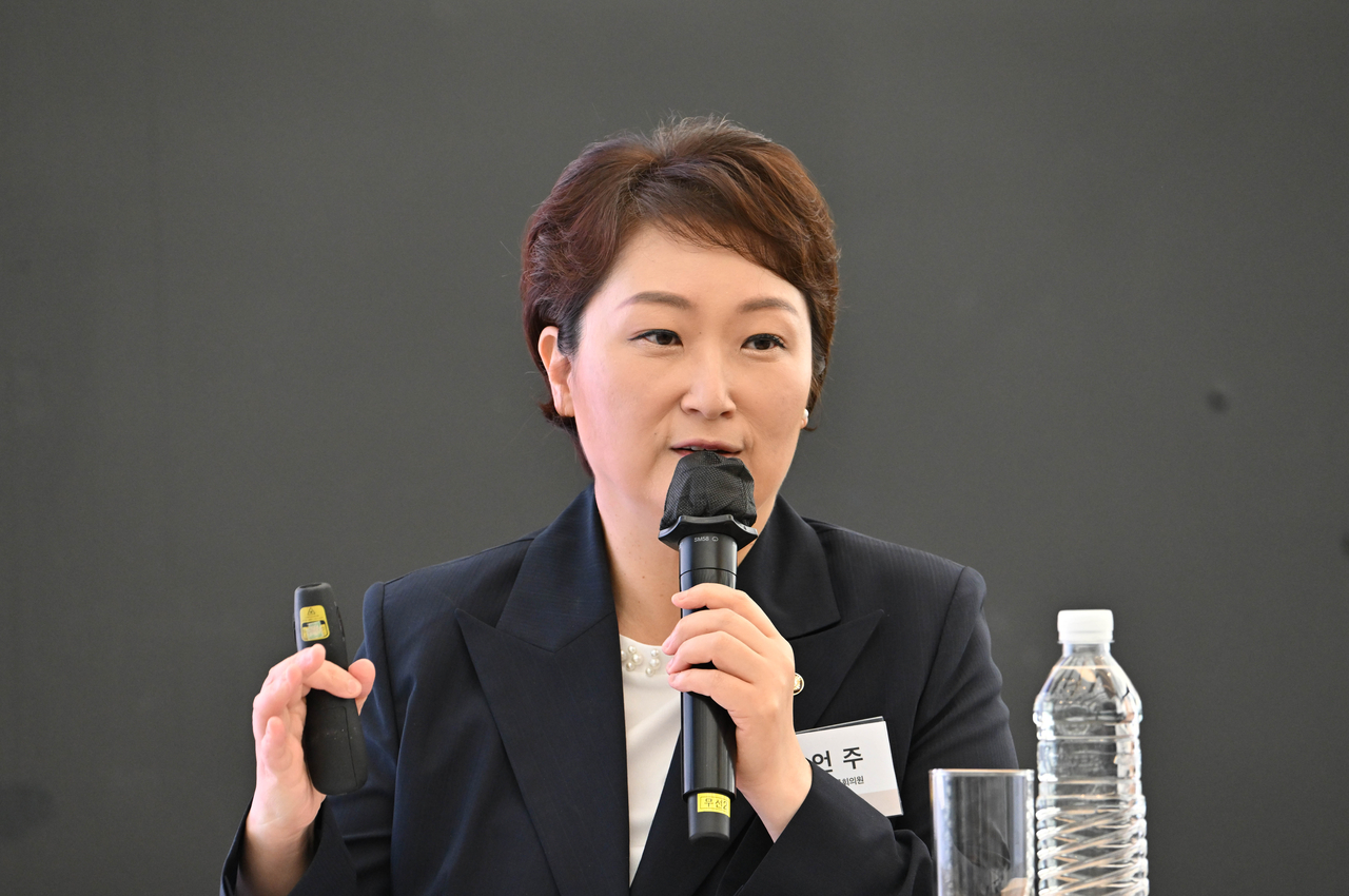 더불어민주당 최고위원을 맡고 있는 이언주 의원. 임세준 기자