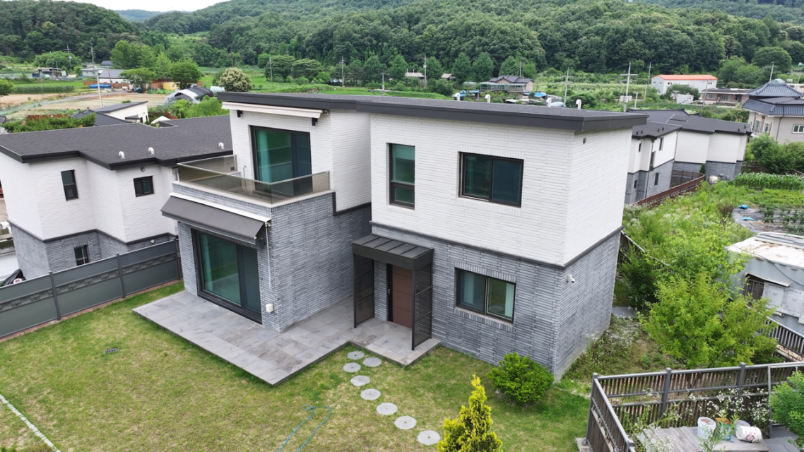 [영상] “무려 20억이 급락” 1000평 땅에 집이 4채인데, 안팔려요 [부동산360]