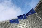 ‘美 수입품 추가관세’ EU 보복 조치 14일 자동발효