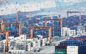 Korean exporters urge bold policy shift in response to US tariffs